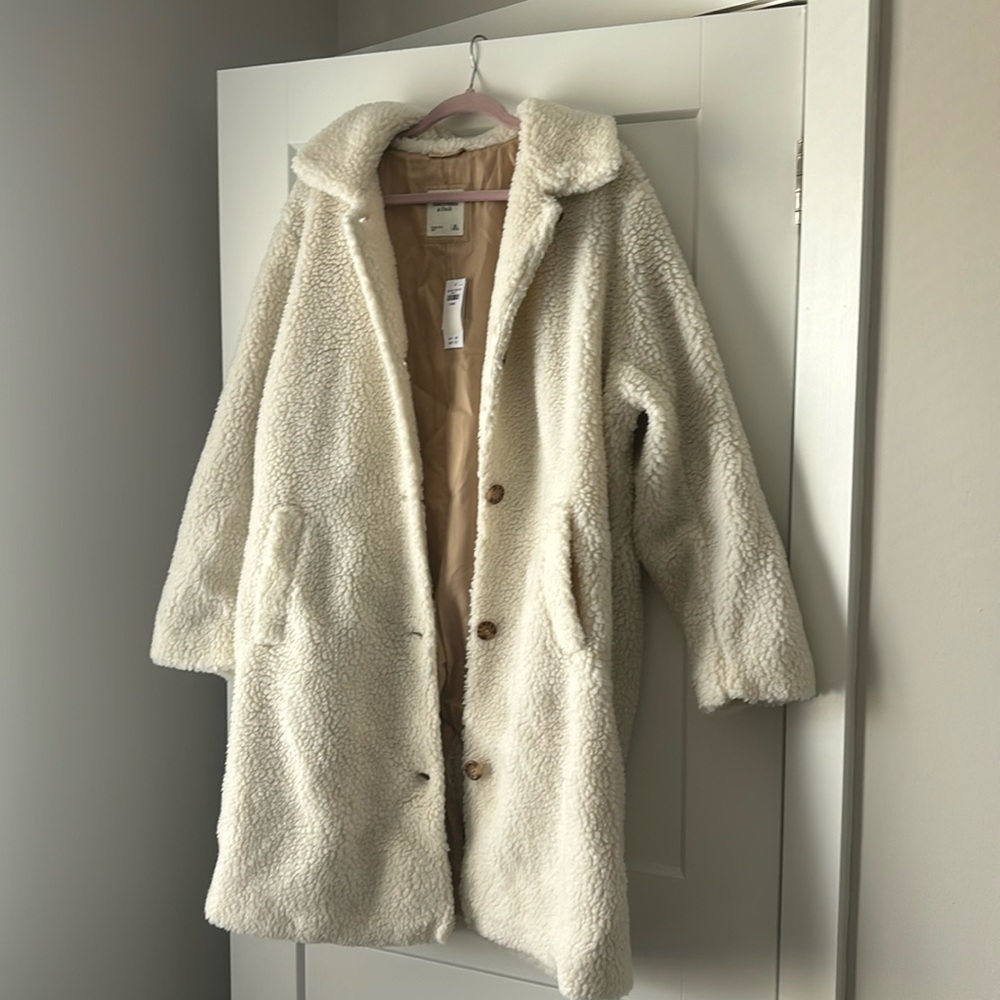 Abercrombie & Fitch Sherpa Cream Color Coat